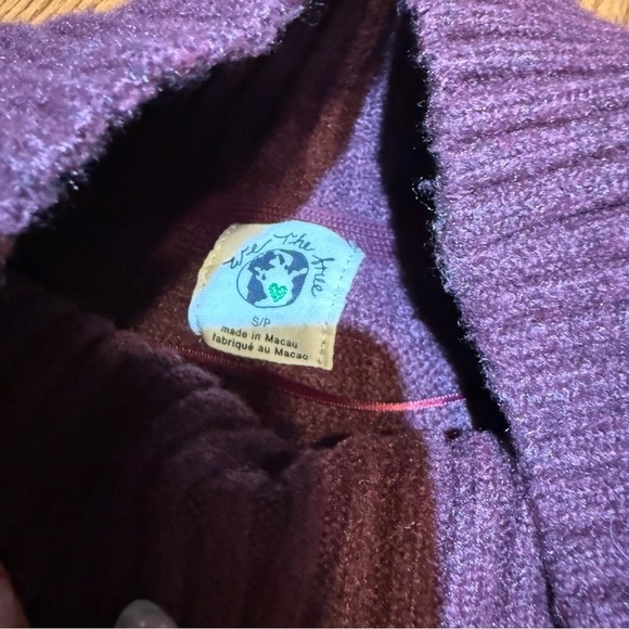 Free People Sweater Size Small NWT Cropped - Picture 3 of 7